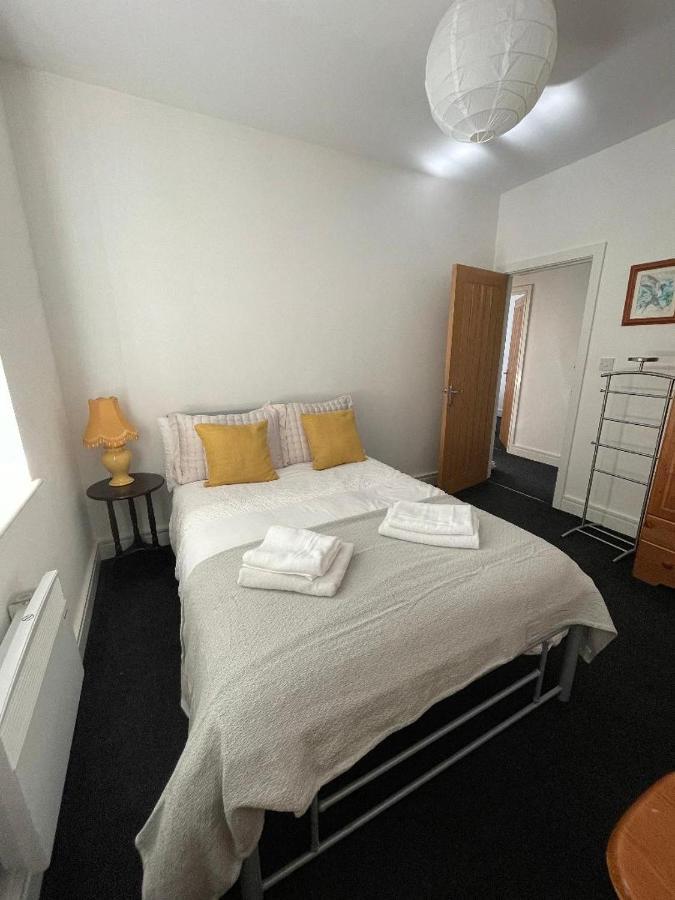 2 Bedroom Apartment In קידרמינסטר מראה חיצוני תמונה