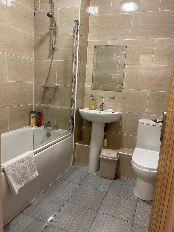 2 Bedroom Apartment In קידרמינסטר מראה חיצוני תמונה